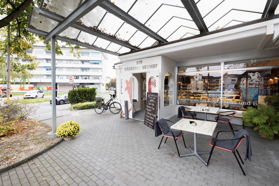 Pistor Aroma Bio Baeckerei Neuhof Laden Aussenbereich