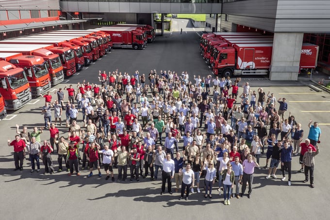Arbeiten bei Pistor Jubiläum winken