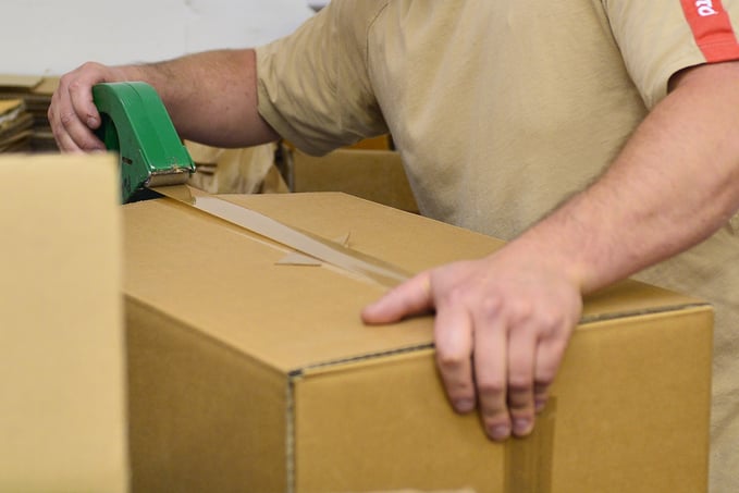 Innovative Pistor Dienstleistungen Services Lieferung Paketversand Arbeitsplaetze 103