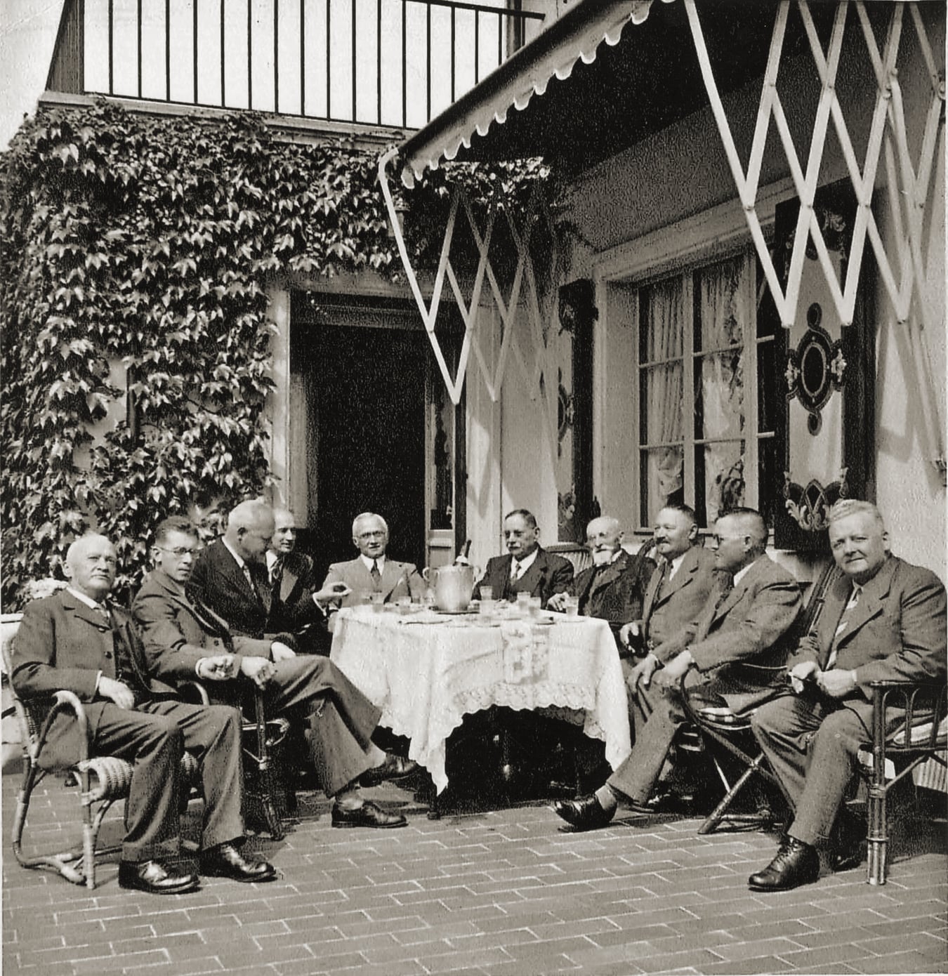 Pistor Genossenschaft Blick zurueck Sitzung Gruender