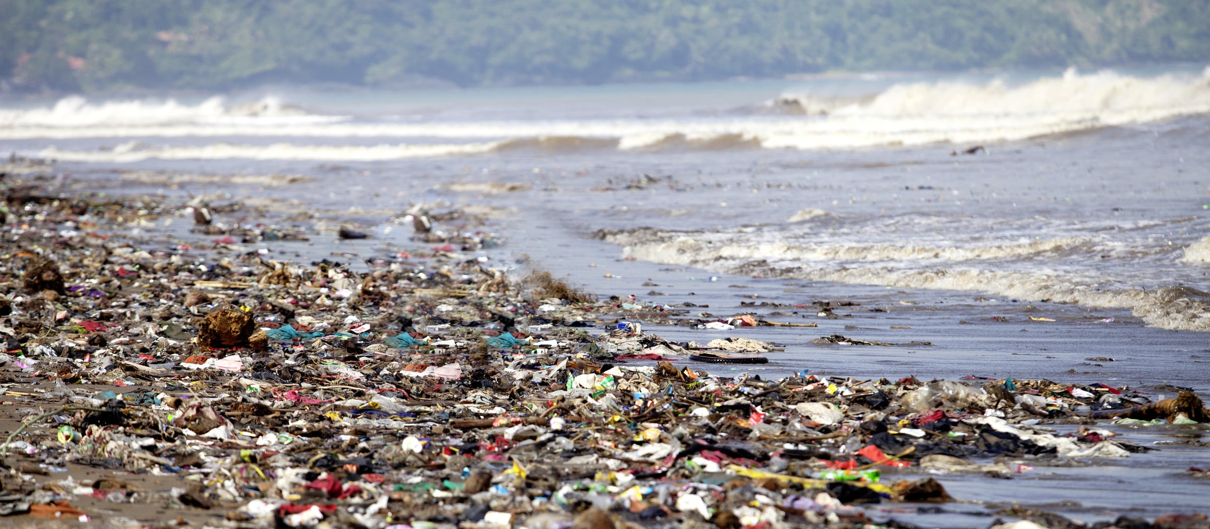 Inspiration Pistor Verschmutzte Gewässer Tonnenweise Plastikmüll im Wasser